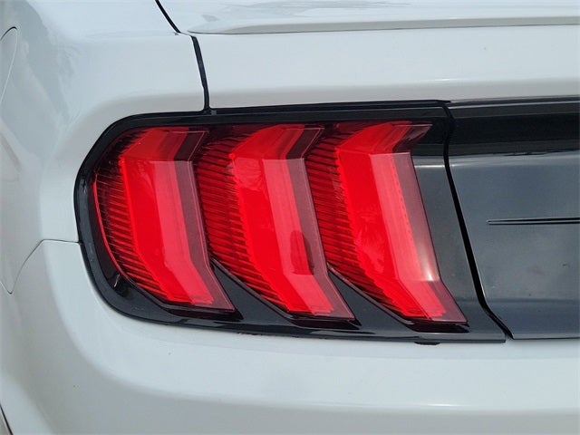 2022 Ford Mustang Base